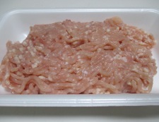 レンコンと鶏ひき肉の甘辛煮　材料②