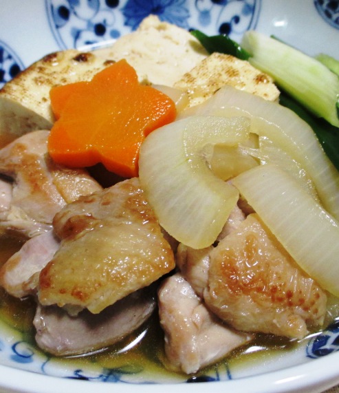 鶏もも肉と焼き豆腐の煮物　大