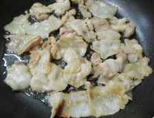 豚バラと白菜のポン酢炒め　調理②