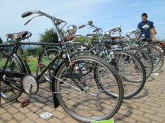 自転車 (640x480)