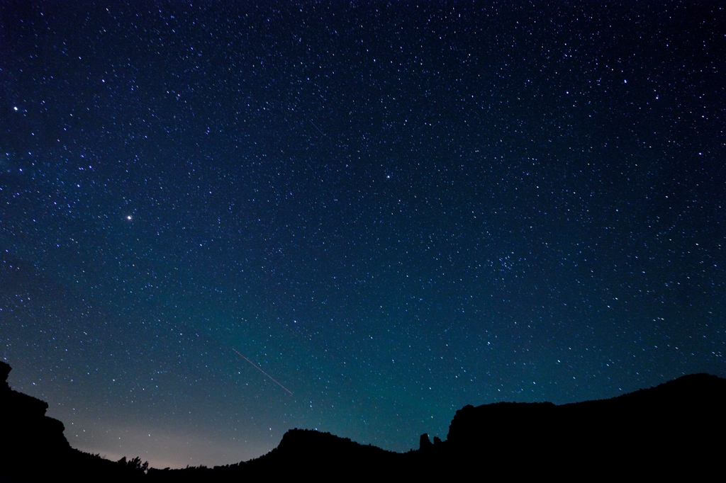 フェイキャニオンの星空 Starry sky over the Fay Canyon