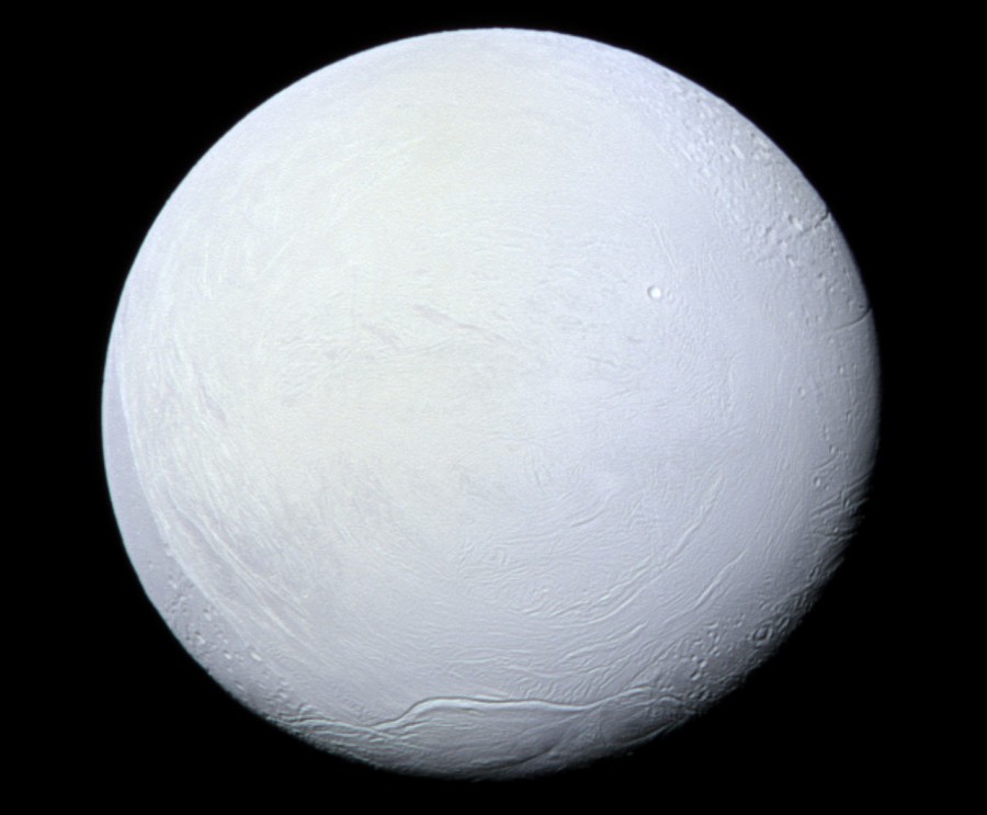 Enceladus001.jpg