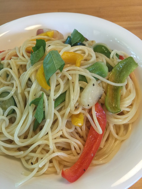 ガーデンカフェ 季節野菜のペペロンチーノ