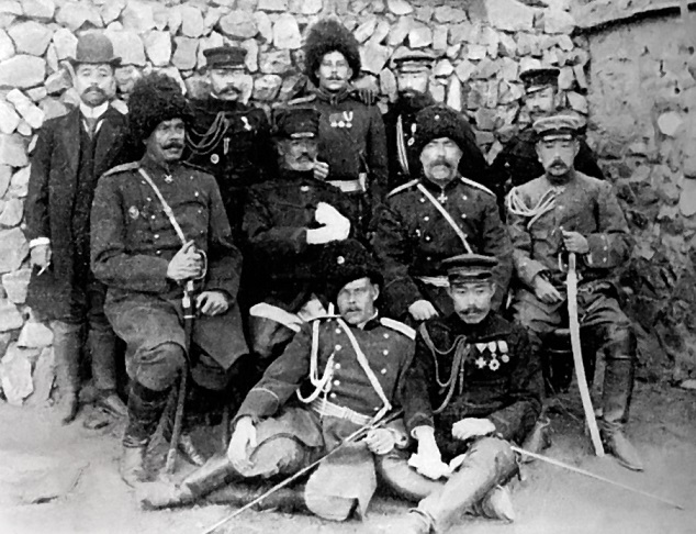 「水師営の会見」乃木将軍は降伏したロシア将兵への帯剣を許した