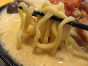 しん　辛味噌ﾁｬｰｼｭｰ　麺
