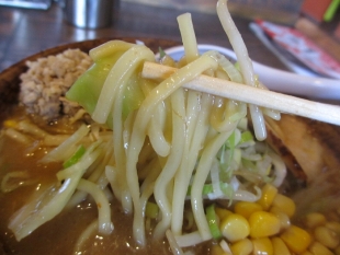 ふじの東中野山　味噌ﾗｰﾒﾝ　麺