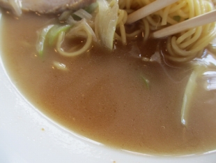 中田製作所　鶏ﾊﾟｲﾀﾝ赤　ｽｰﾌﾟ