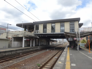 JR和歌山線・万葉まほろば線高田駅
